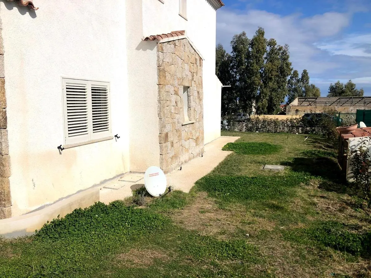 Willa R House II Budoni